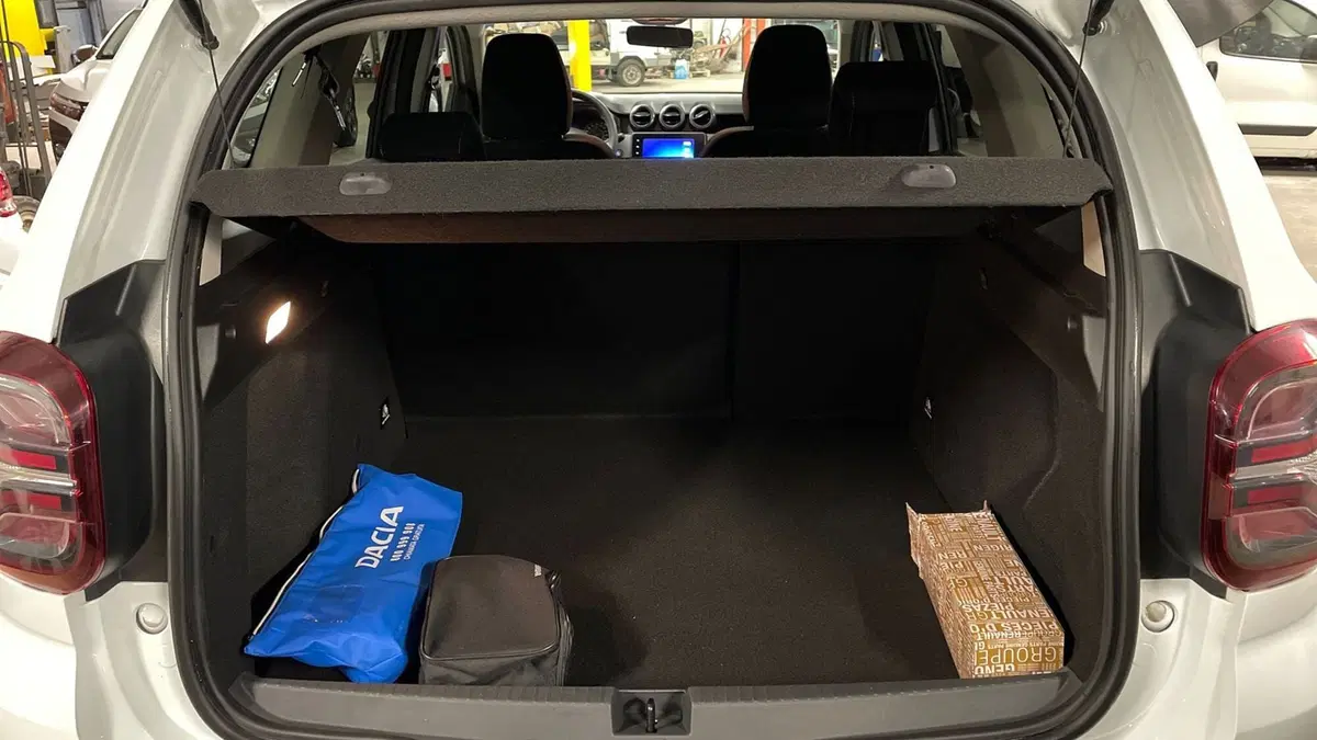 Dacia Duster usata a Varese (14)