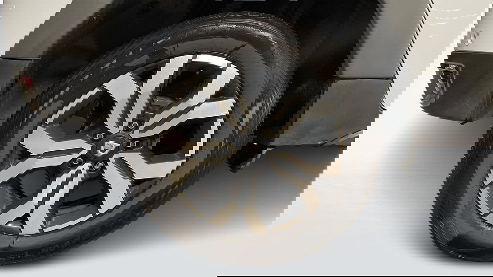 Dacia Duster usata a Varese (15)