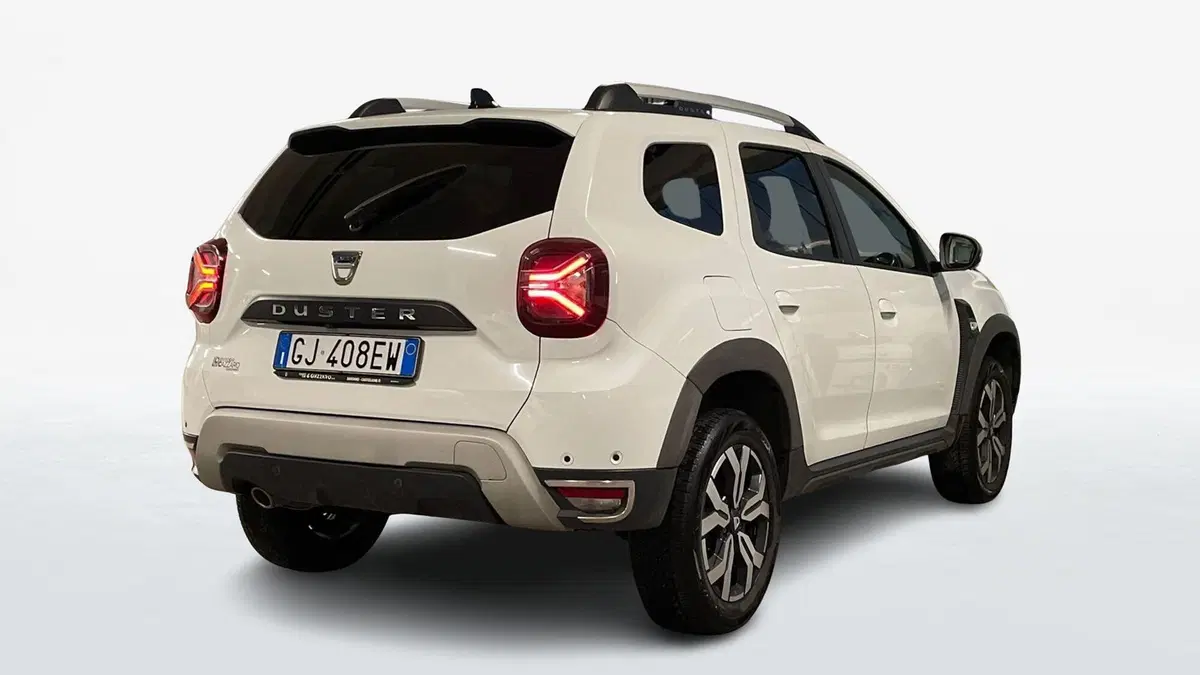 Dacia Duster usata a Varese (2)