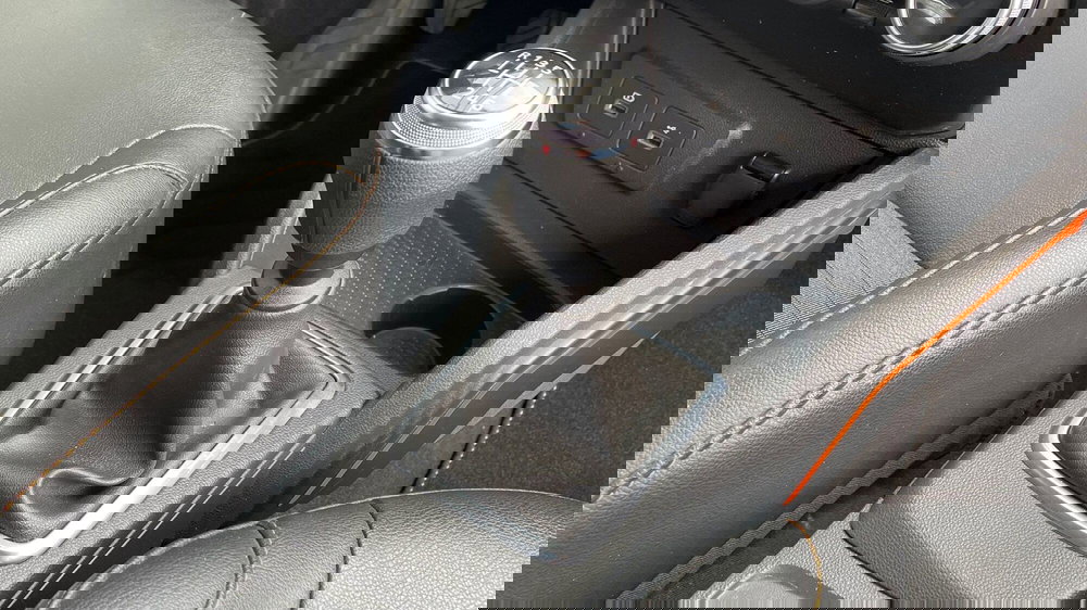 Dacia Duster usata a Varese (7)