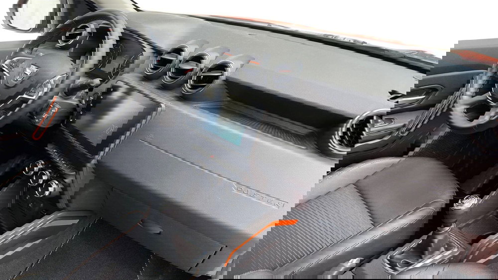 Dacia Duster usata a Varese (8)