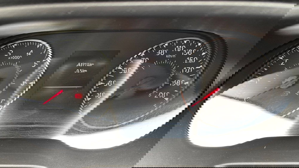 Dacia Duster usata a Varese (9)