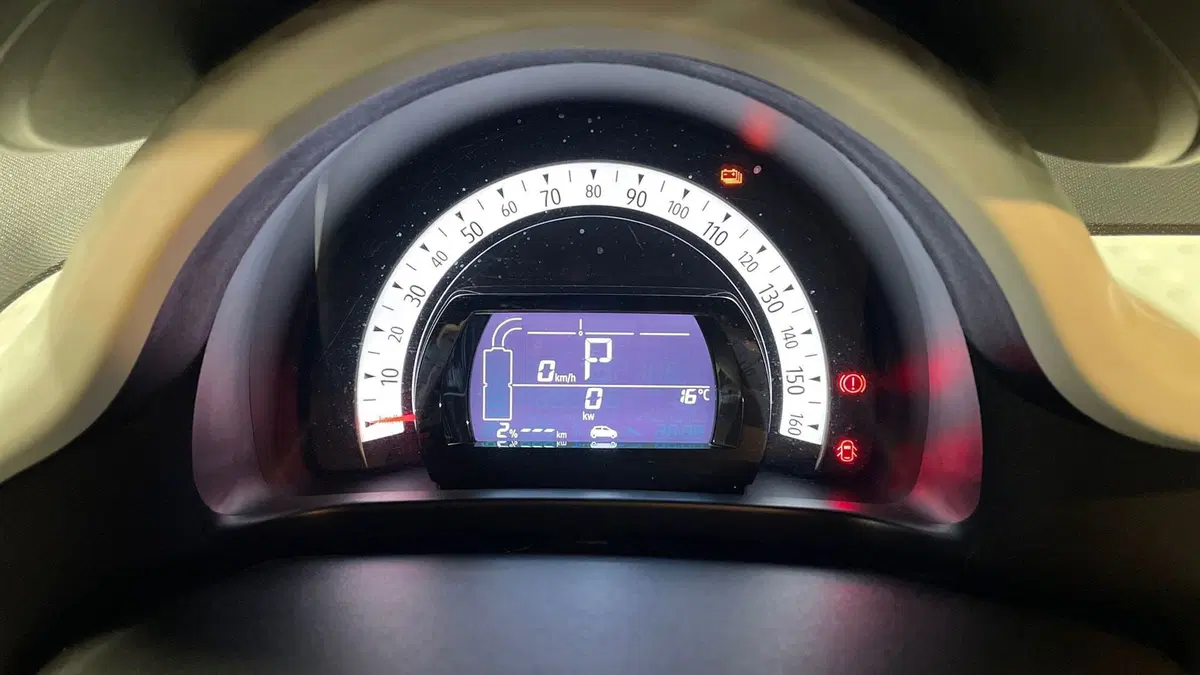 Renault Twingo usata a Varese (6)