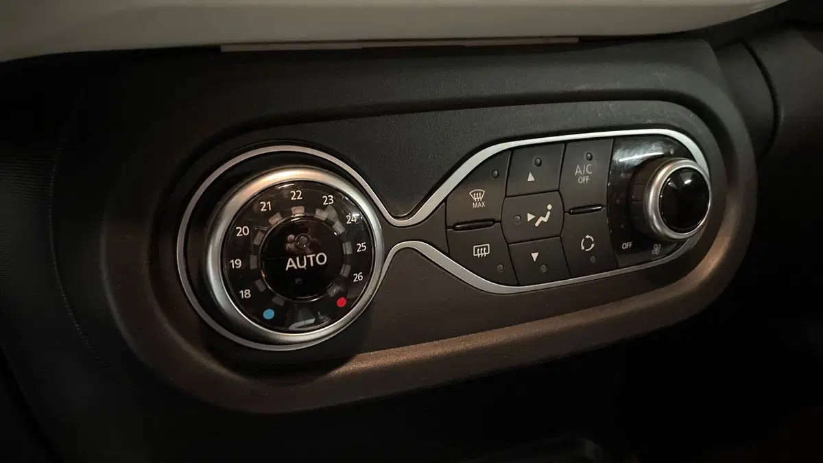 Renault Twingo usata a Varese (7)