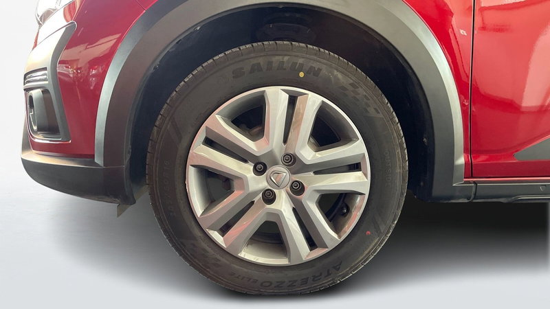 Dacia Sandero usata a Varese (15)