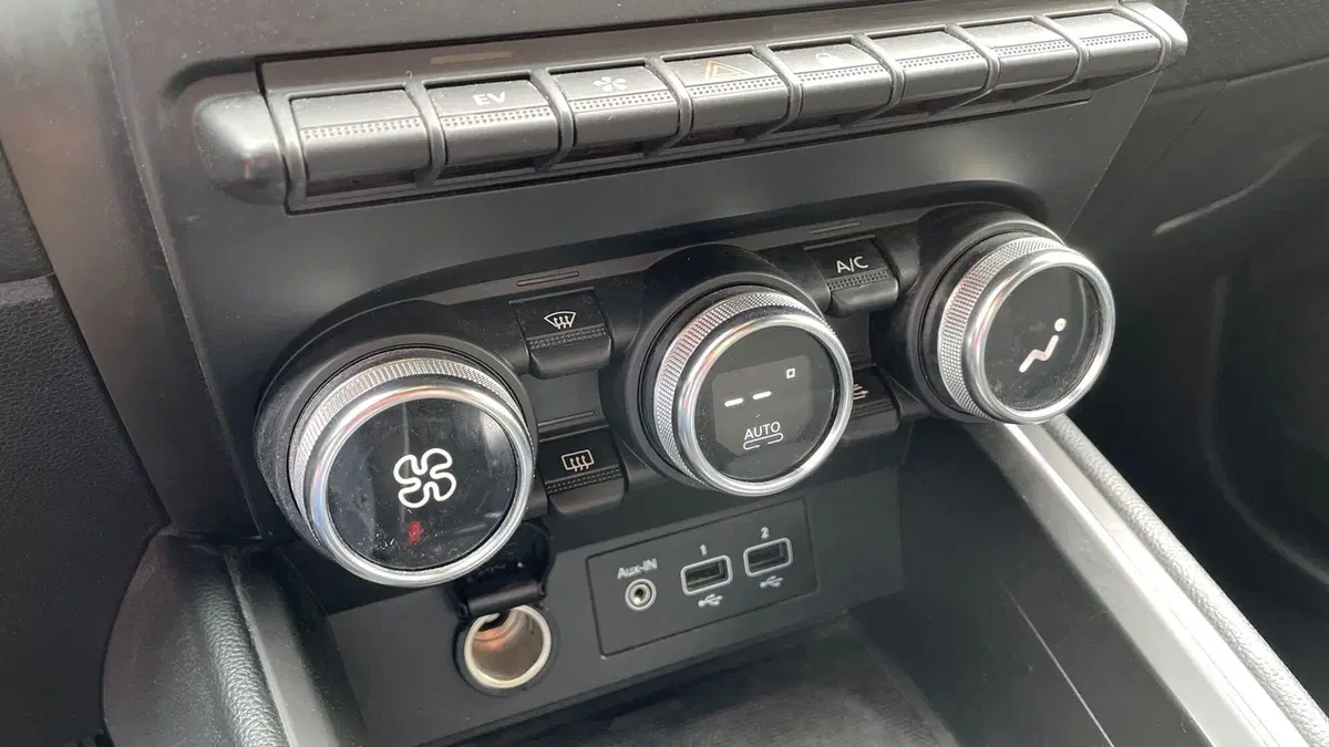 Renault Clio usata a Varese (11)