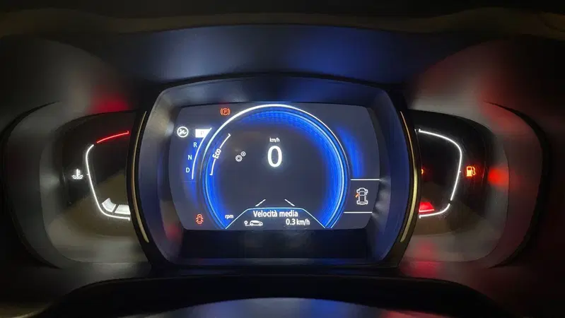 Renault Kadjar usata a Varese (10)