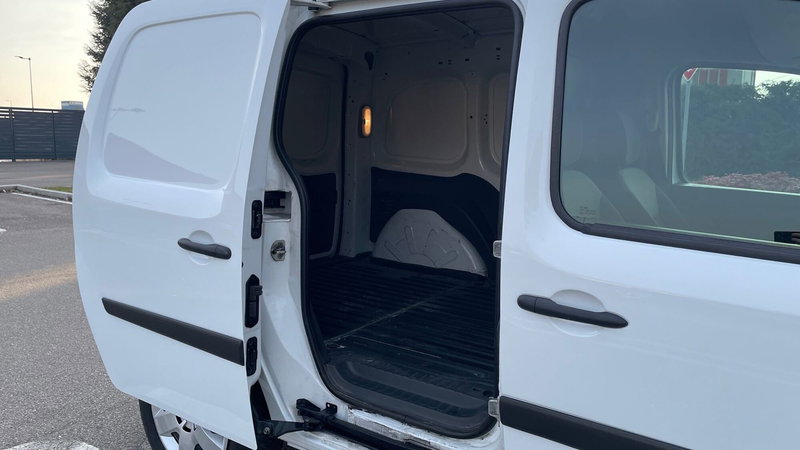 Renault Kangoo usata a Varese (11)