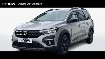 Dacia Jogger 1.0 tce Extreme UP Gpl 100cv del 2022 usata a Saronno
