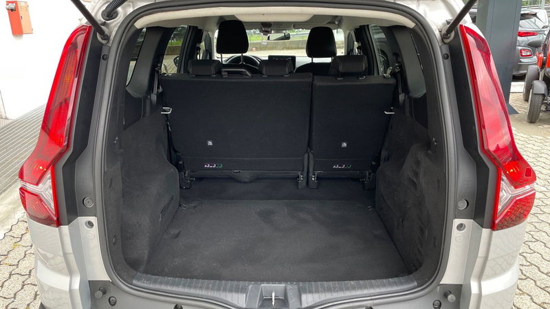 Dacia Jogger usata a Varese (14)