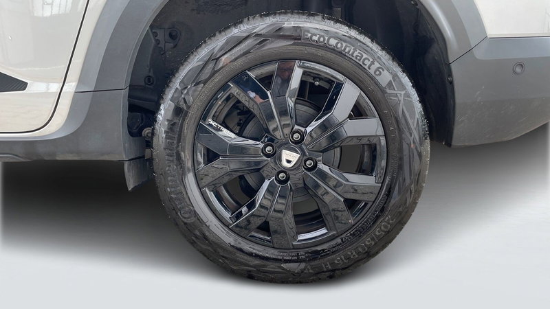 Dacia Jogger usata a Varese (15)