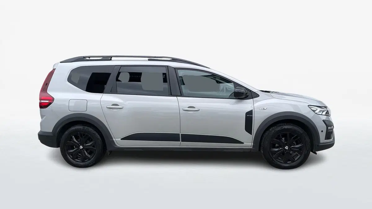 Dacia Jogger usata a Varese (4)