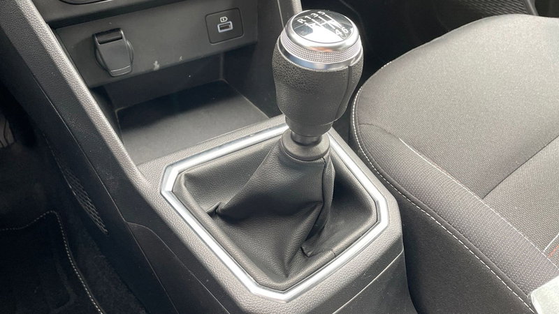 Dacia Jogger usata a Varese (7)