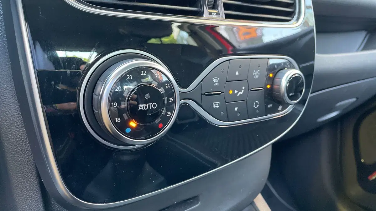 Renault Clio usata a Varese (13)