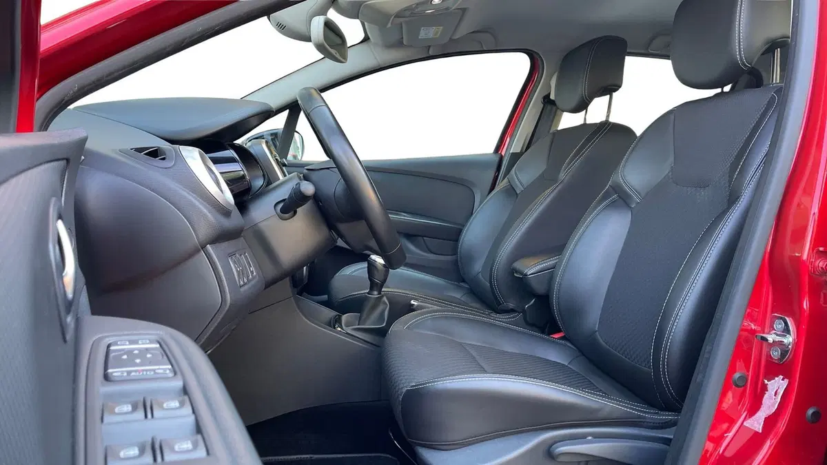 Renault Clio usata a Varese (9)