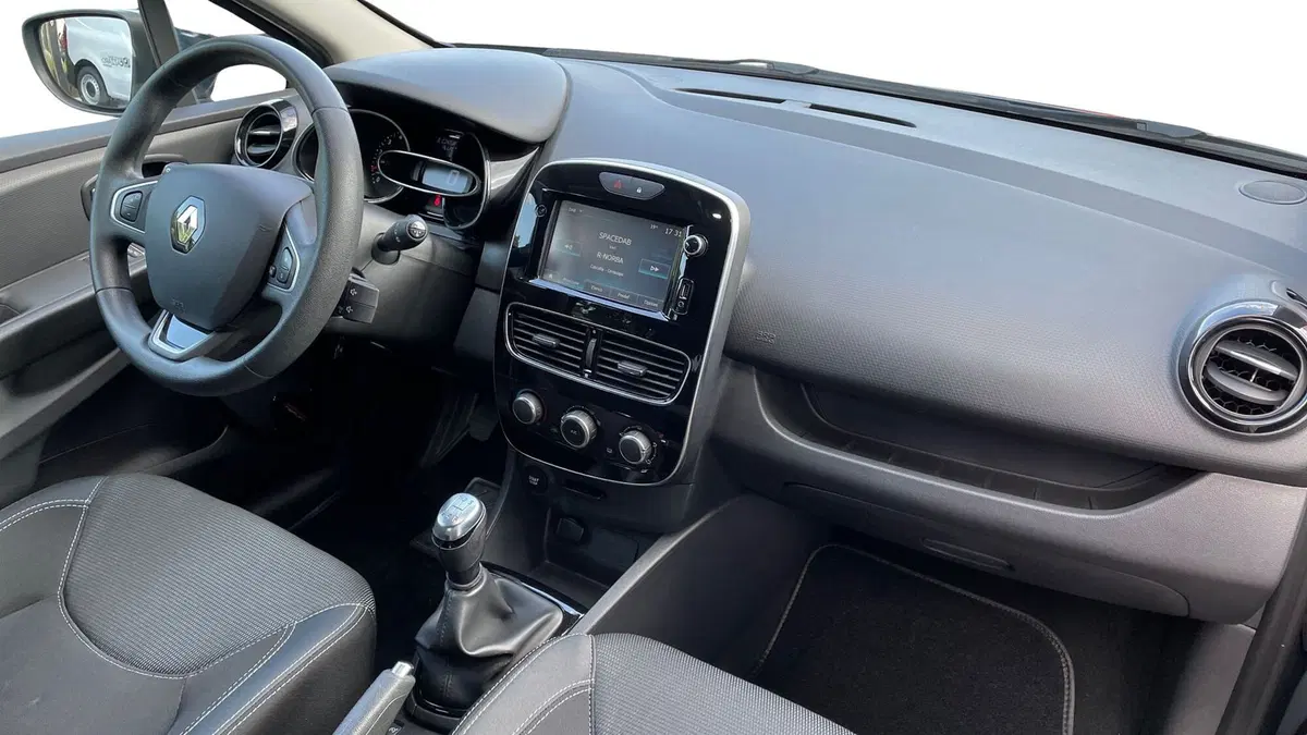 Renault Clio usata a Varese (7)