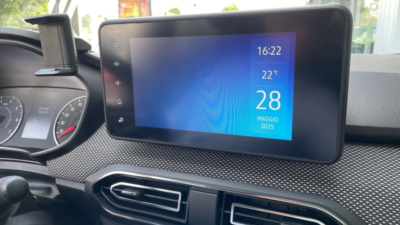 Dacia Sandero usata a Varese (11)