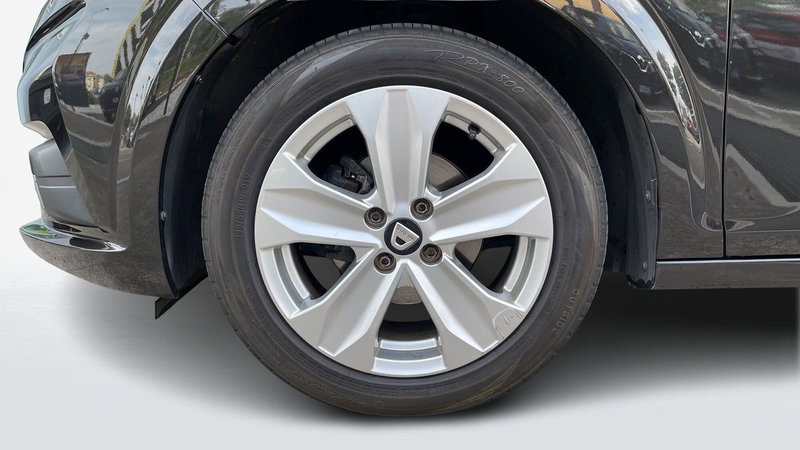 Dacia Sandero usata a Varese (15)