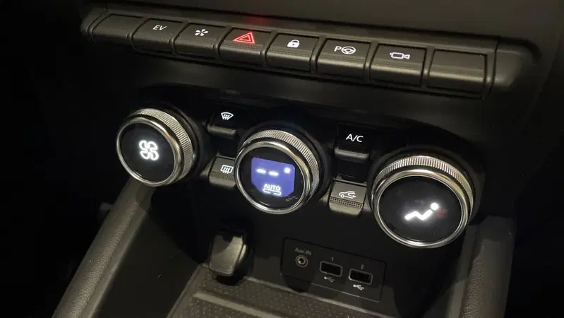 Renault Captur usata a Varese (11)