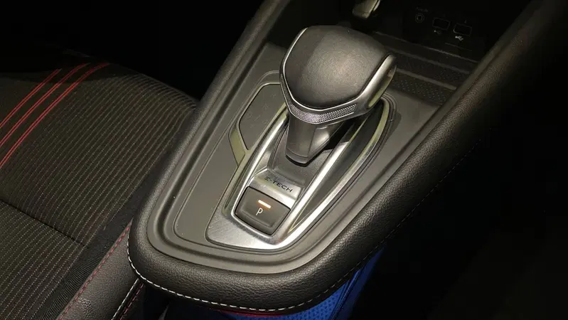 Renault Captur usata a Varese (7)