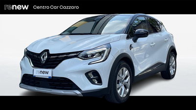 Renault Captur Full Hybrid E-Tech 145 CV Intens del 2021 usata a Saronno