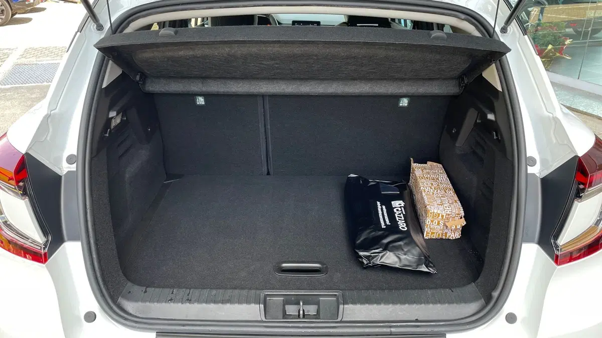 Renault Captur usata a Varese (8)