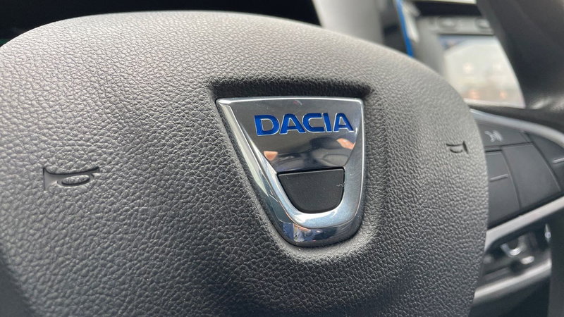 Dacia Spring usata a Varese (13)