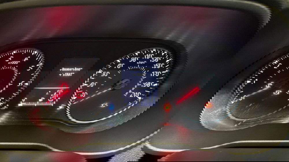 Dacia Duster usata a Varese (10)