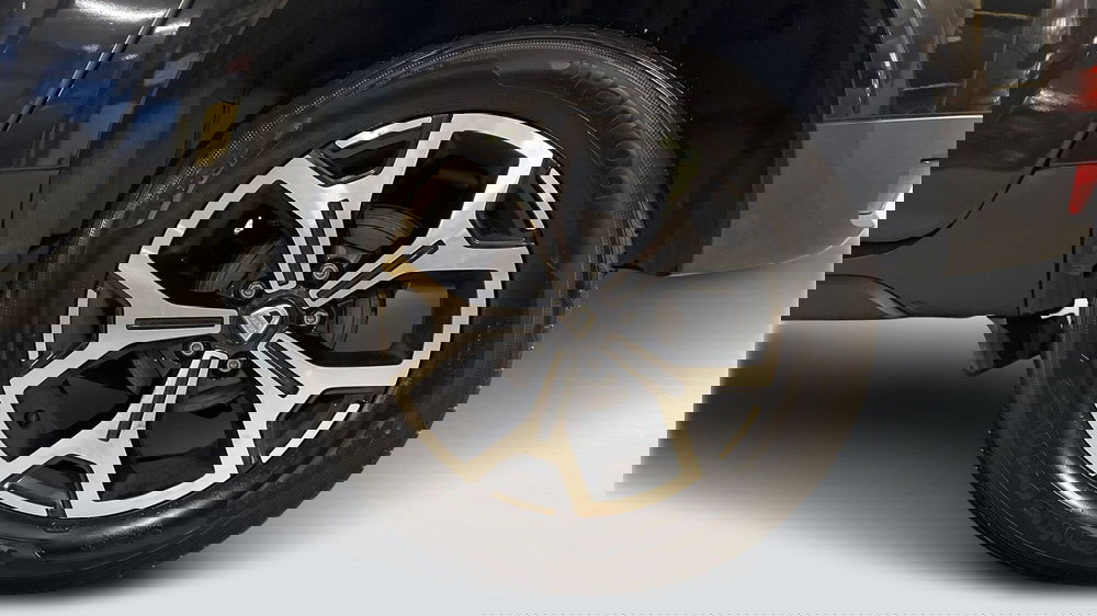 Dacia Duster usata a Varese (15)