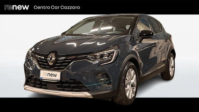 Renault Captur Plug-in Hybrid E-Tech 160 CV Intens del 2022 usata a Saronno