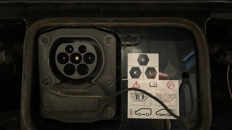 Dacia Spring usata a Varese (14)