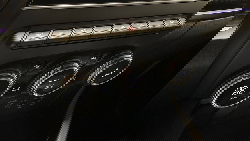 Renault Arkana usata a Varese (10)