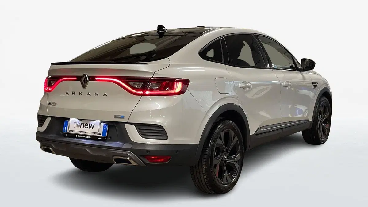 Renault Arkana usata a Varese (2)