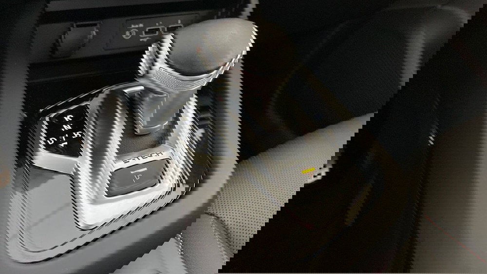 Renault Arkana usata a Varese (7)