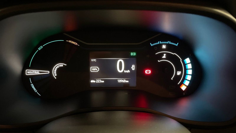 Dacia Spring usata a Varese (10)