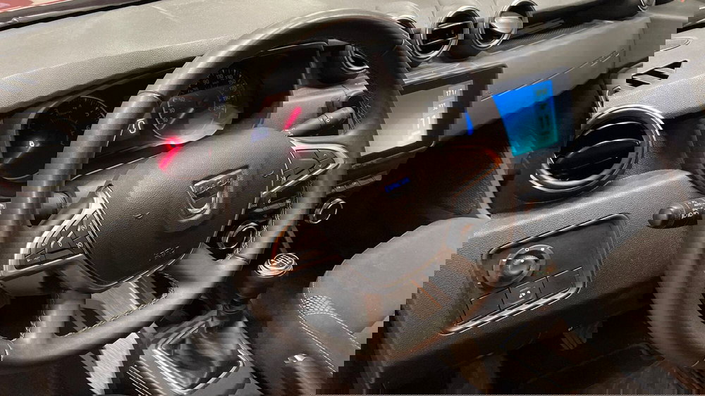 Dacia Duster usata a Varese (6)