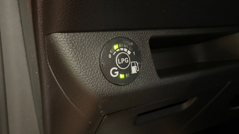 Renault Clio usata a Varese (13)