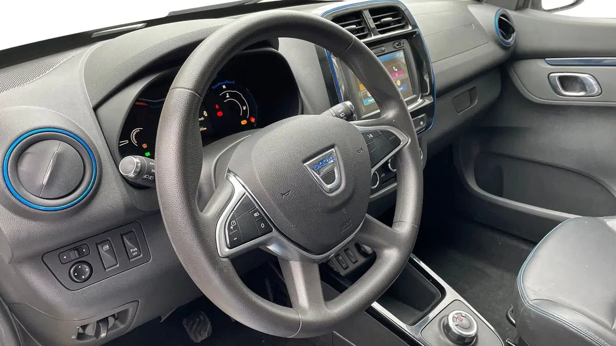 Dacia Spring usata a Varese (6)