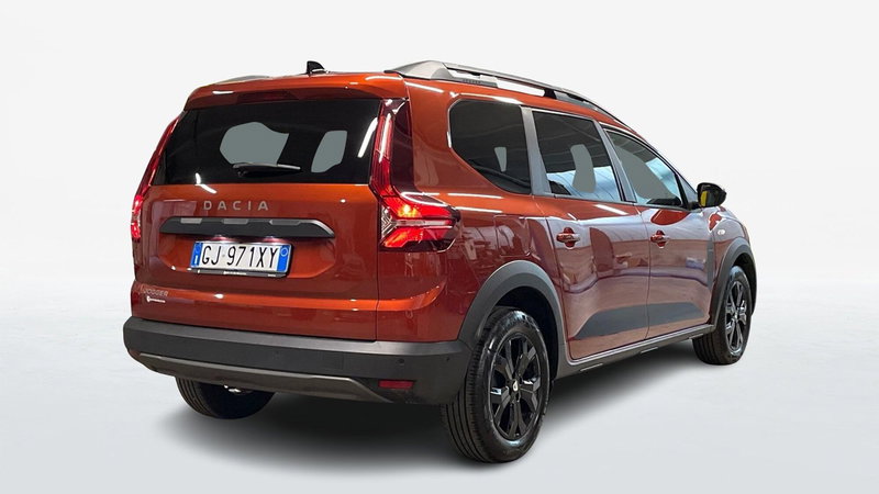 Dacia Jogger usata a Varese (2)