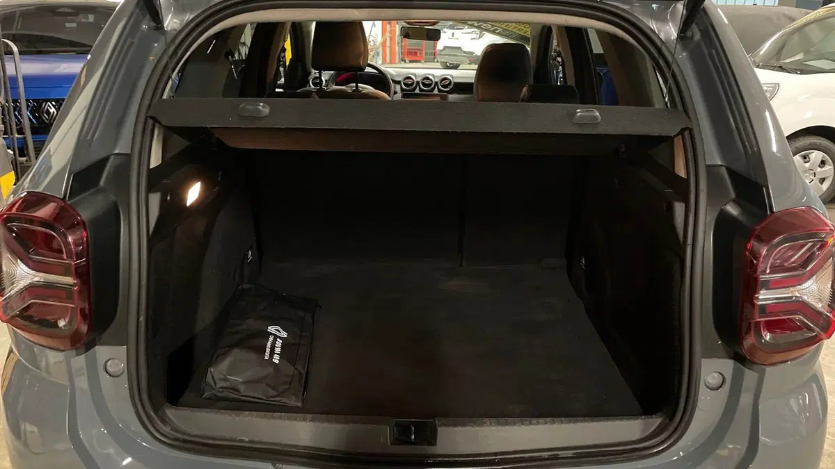 Dacia Duster usata a Varese (9)