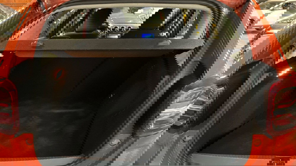 Dacia Duster usata a Varese (14)