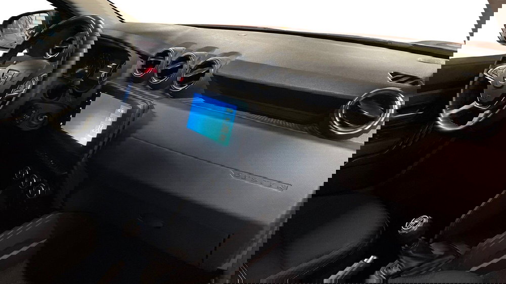 Dacia Duster usata a Varese (5)