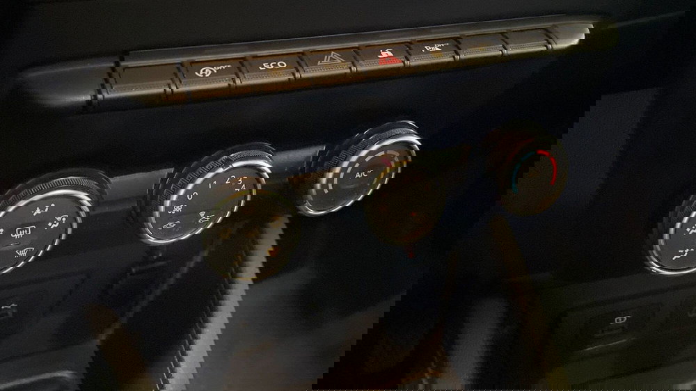 Dacia Duster usata a Varese (6)