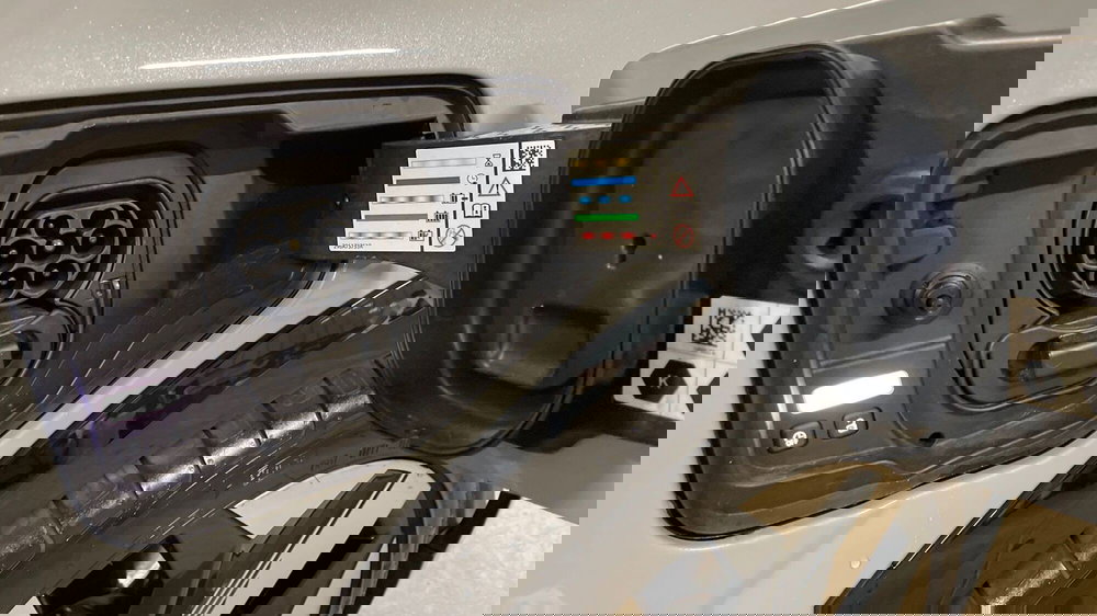 Renault Megane E-Tech Electric usata a Varese (10)