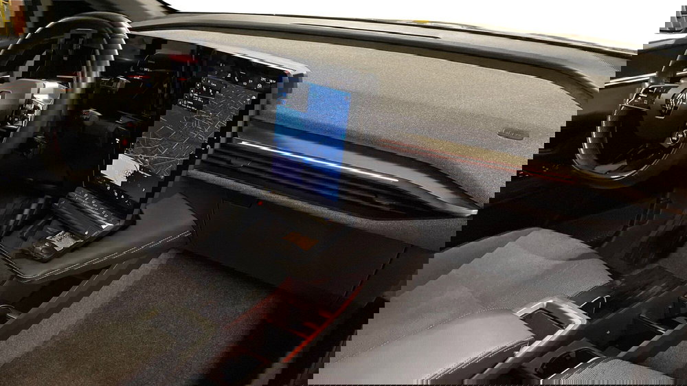 Renault Megane E-Tech Electric usata a Varese (5)