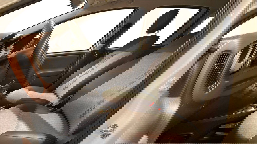 Fiat Panda Cross usata a Varese (11)