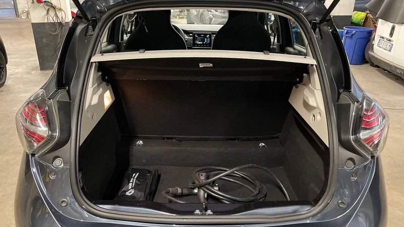 Renault Zoe usata a Varese (14)