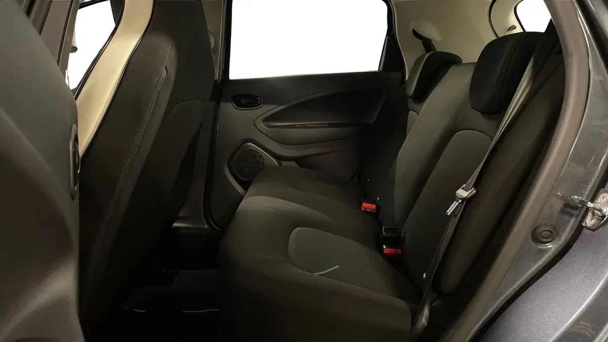 Renault Zoe usata a Varese (9)