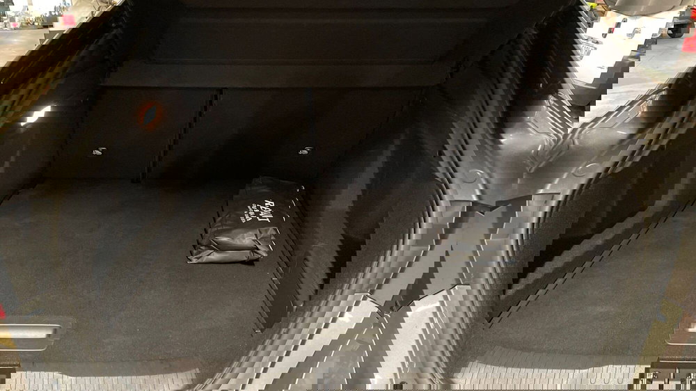 Renault Arkana usata a Varese (13)