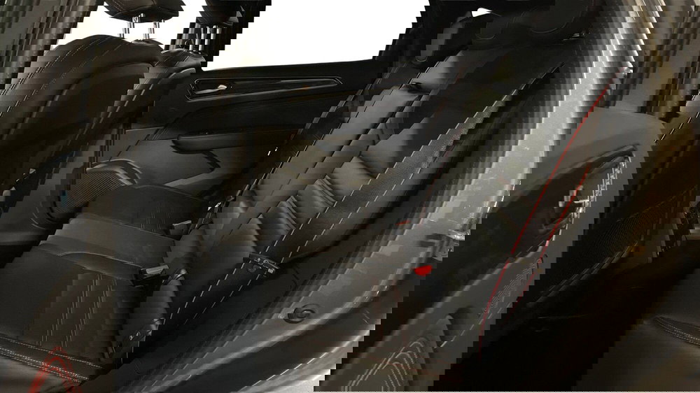 Renault Arkana usata a Varese (8)